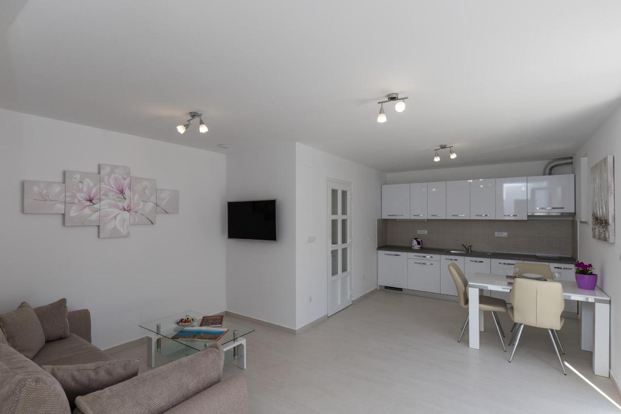 Apartments Fortinia Dubrovnik- Free Parking Bagian luar foto
